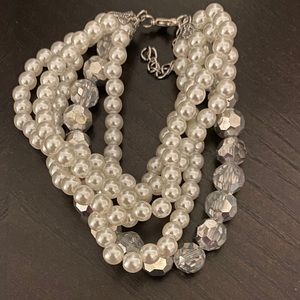 Pearl and silver bracelet